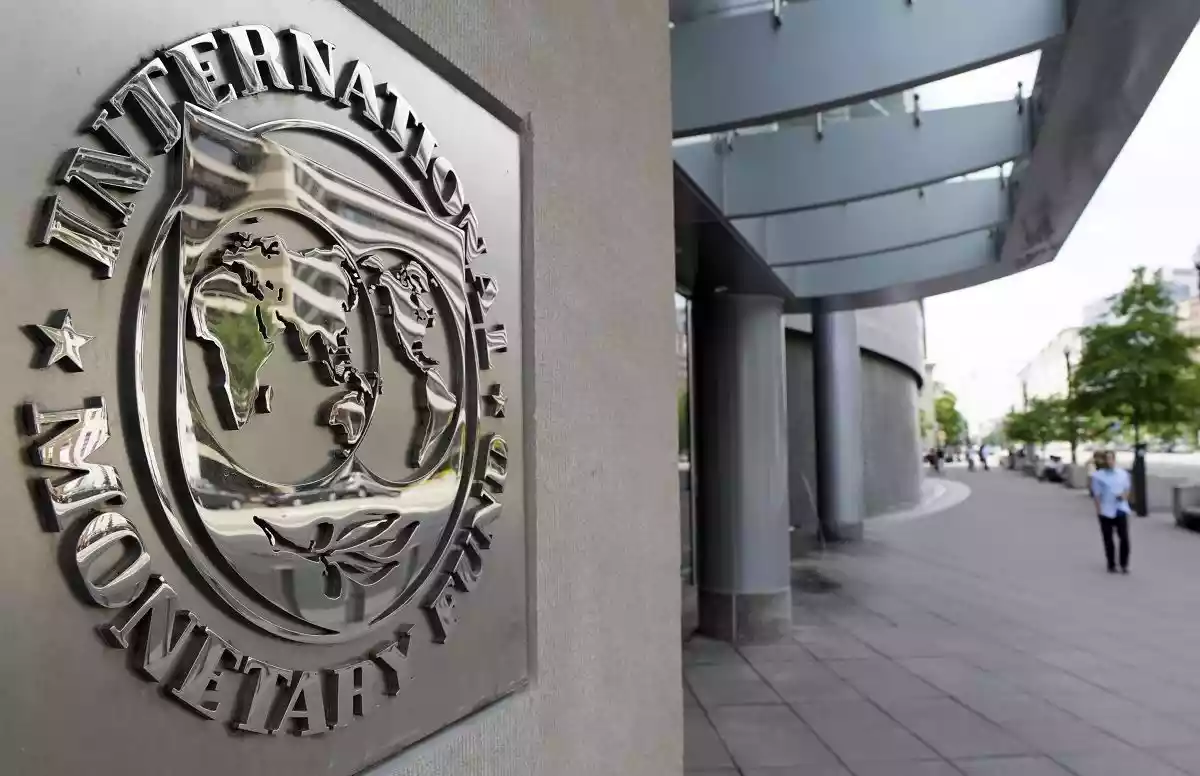 صندوق النقد الدولي يُخفض توقعاته لنمو الاقتصاد الأميركي