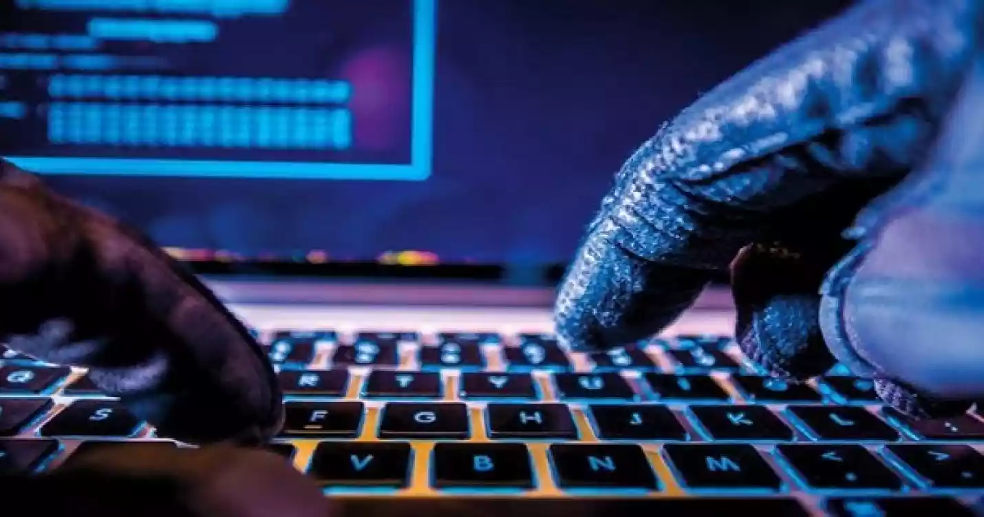 الجرائم الإلكترونية تحذر من روابط وهمية للانتحال والابتزاز