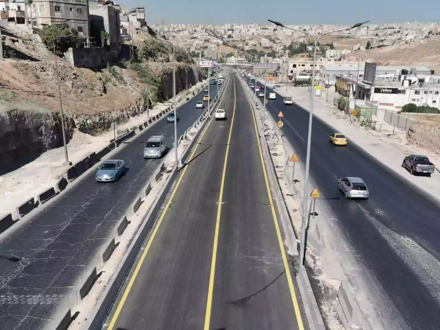 "الأشغال": تحويلات مرورية على أوتستراد عمان – الزرقاء