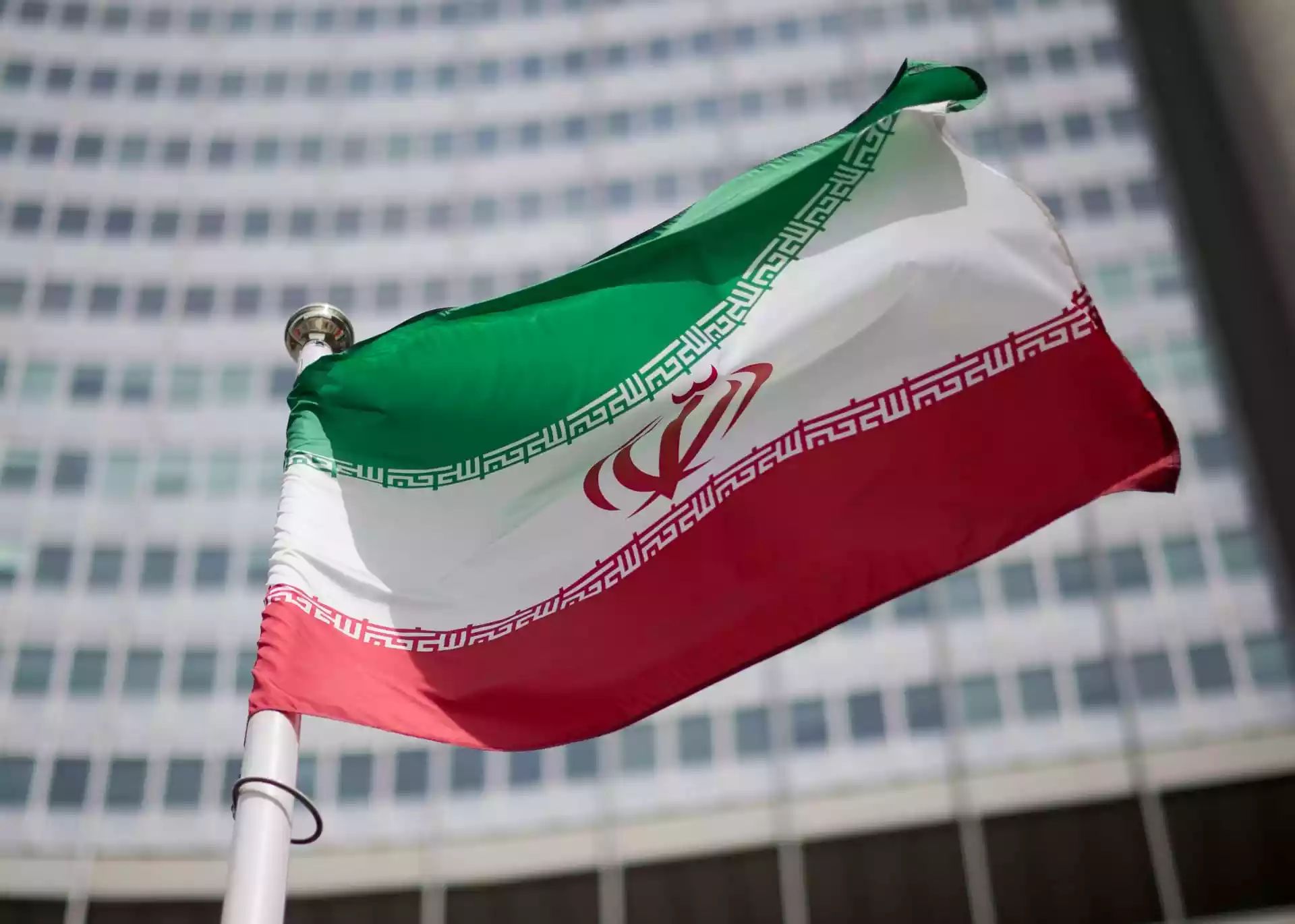 إيران تستنفر لإحباط أي هجوم أجنبي محتمل
