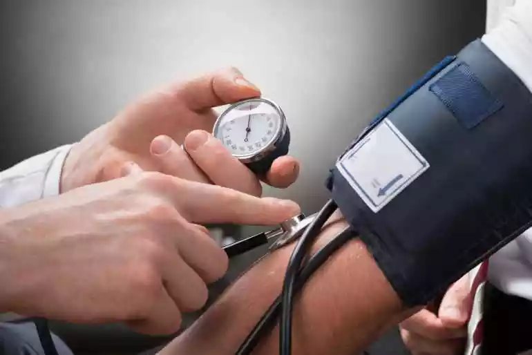 نصائح لقياس ضغط الدم بطريقة صحيحة