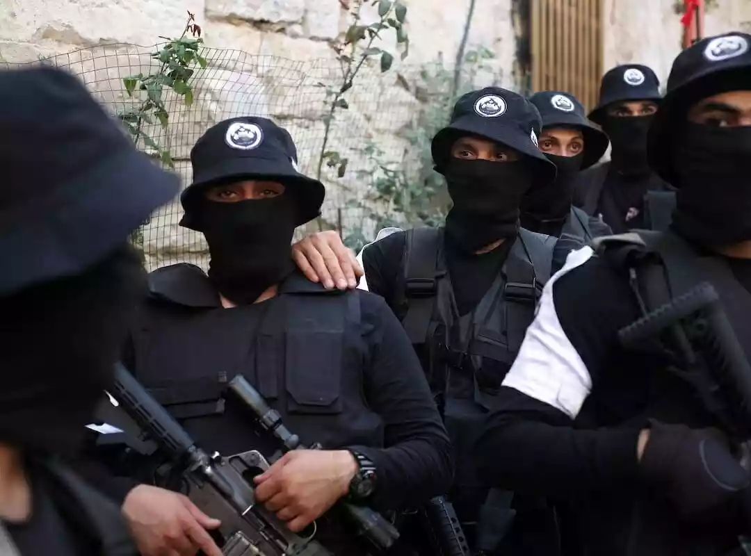 إعلام عبري: السلطة الفلسطينية تعتقل 11 من "عرين الأسود"