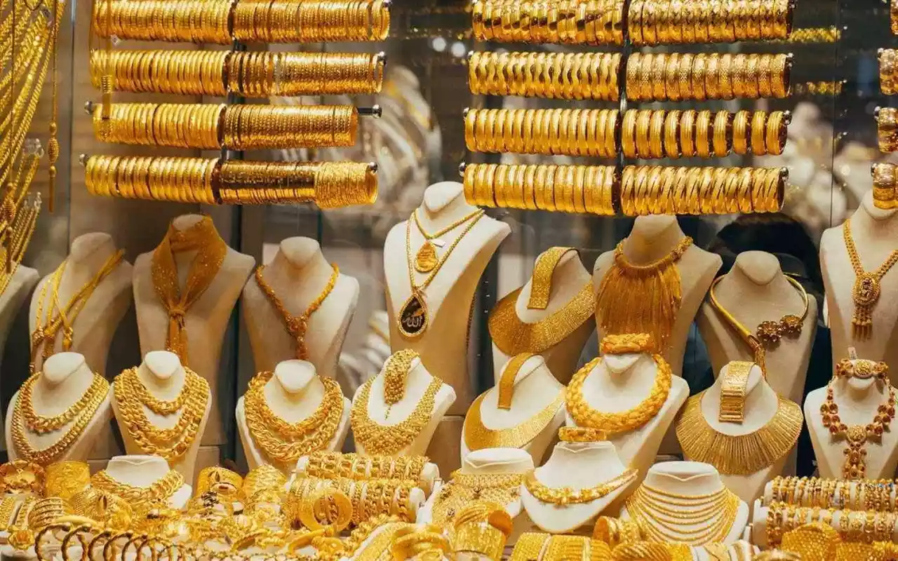 أسعار الذهب تنخفض محليا