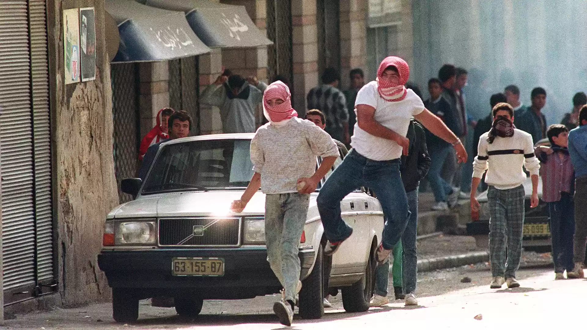 35 عاما على الانتفاضة الفلسطينية الأولى "انتفاضة الحجارة"