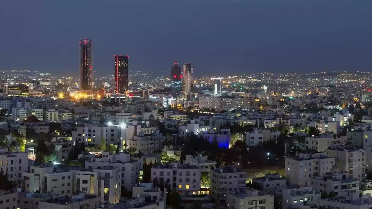 الحكومة تعرض لوفد عُماني الفرص الاستثمارية في الأردن