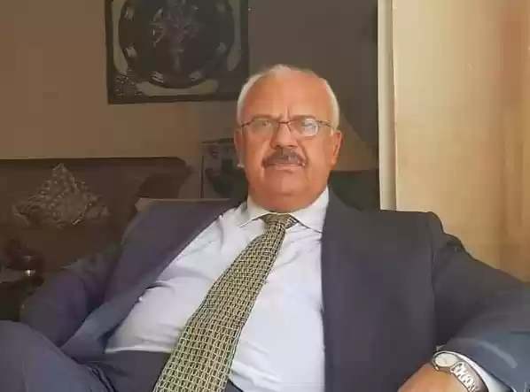 وزير الاتصال الحكومي ينعى الصحفي والأكاديمي الدكتور محمد الشريدة
