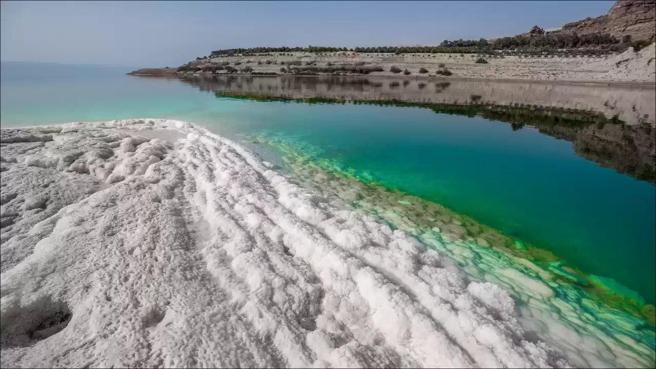 خبير فلك يتنبأ بحدوث زلزال مدمر مركزه البحر الميت (فيديو)