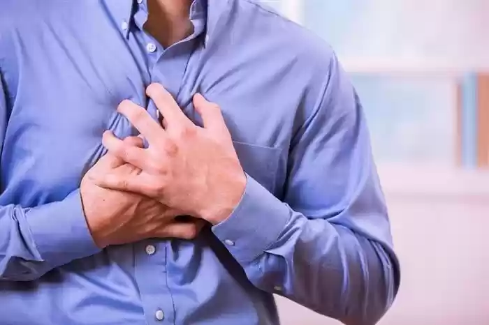 ما هي تأثيرات أمراض الرئة على القلب؟