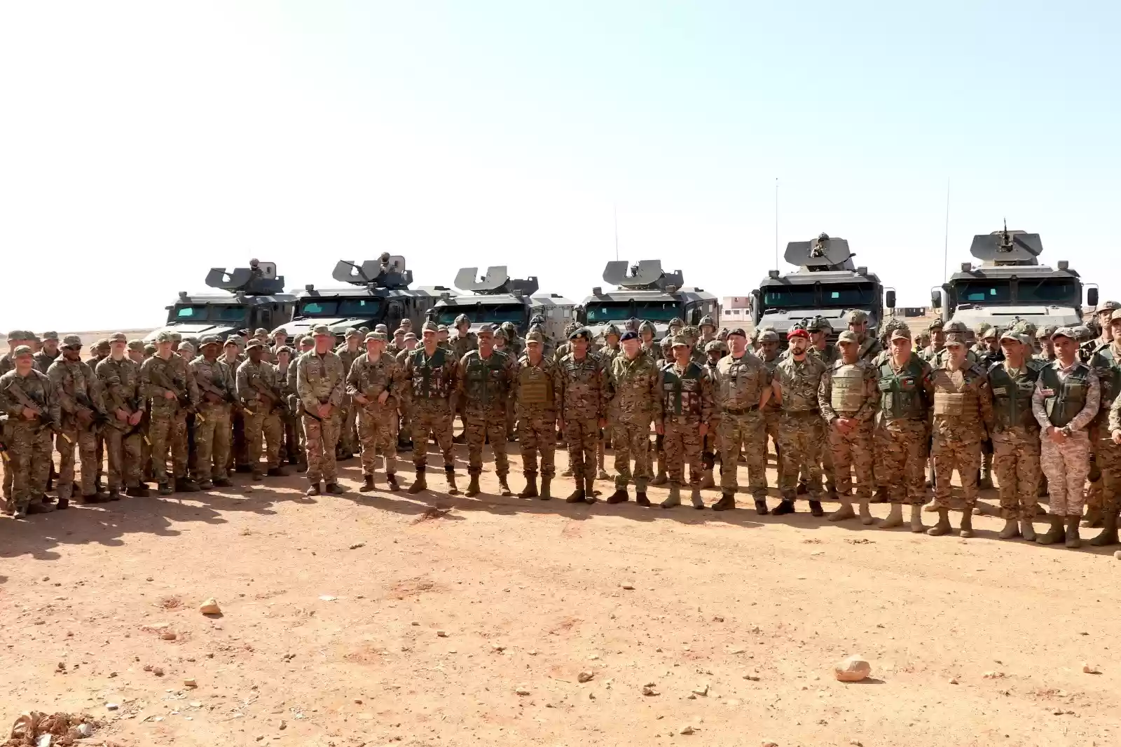 لواء الملك حسين بن علي ينفذ تمرينا عسكريا تعبويا (بستان الزيتون)