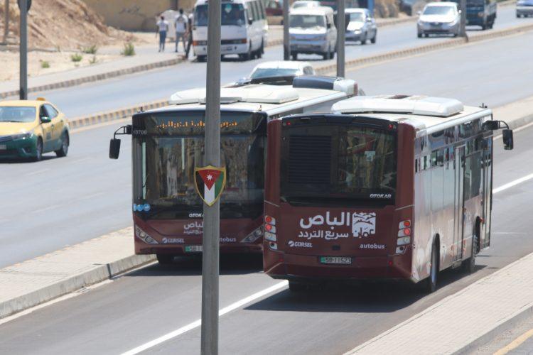 الخرابشة: شراء 20 حافلة جديدة للباص السريع