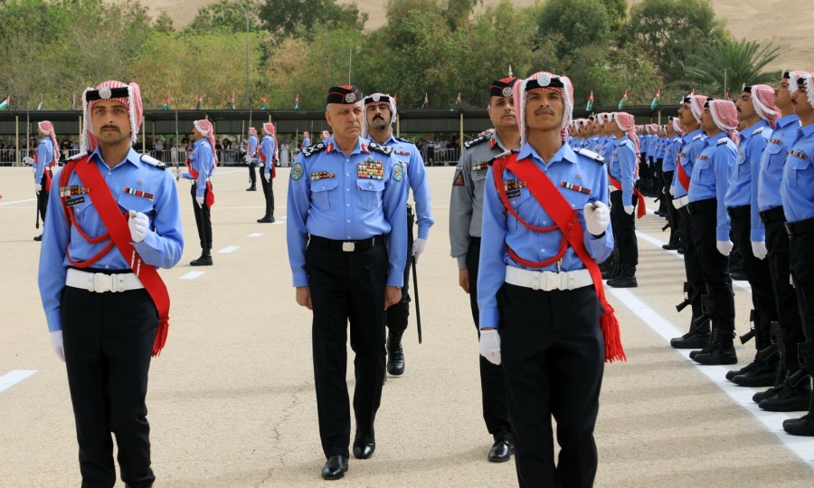 مدير الأمن العام يرعى حفل تخريج دفعة جديدة من مستجدي الأمن العام