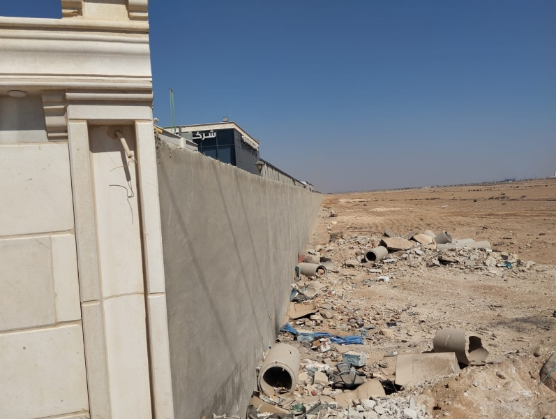 المياه: ضبط مصنع يعتدي على خط ناقل في منطقة المفرق 