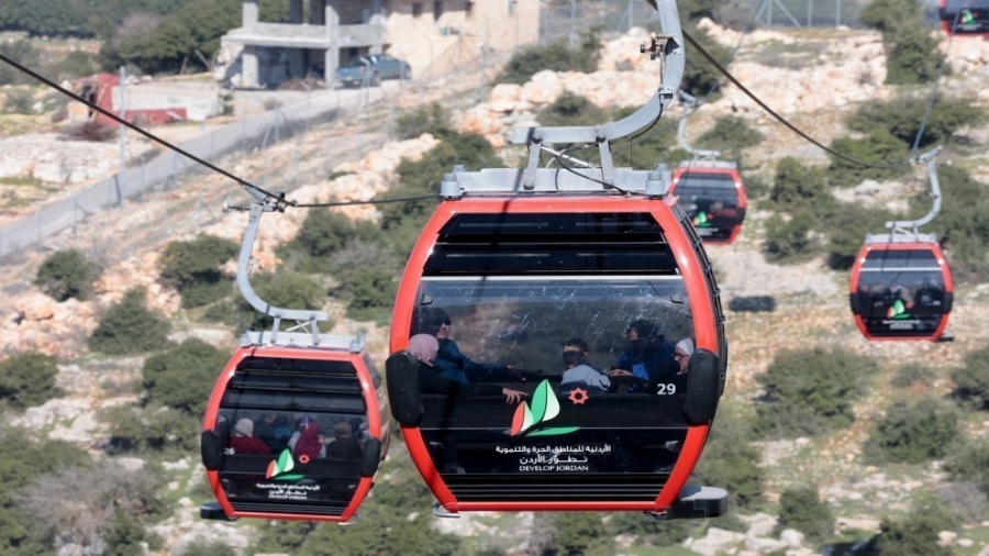 تلفريك عجلون يمنح الأشخاص ذوي الإعاقة تذاكر مجانية بشكل دائم