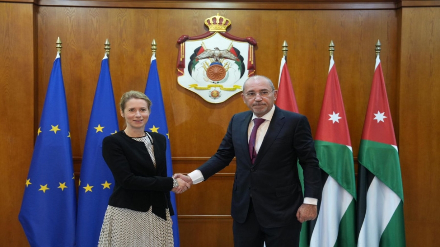  الصفدي يبحث مع نائبة رئيسة المفوضية الأوروبية تعزيز الشراكة والتحضيرات للقمة الأردنية الأوروبية في عمّان