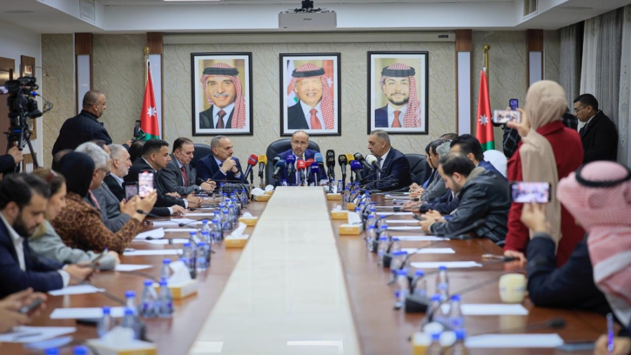 مالية النواب تقر مشروع قانون الموازنة العامة وتصدر توصياتها الشاملة