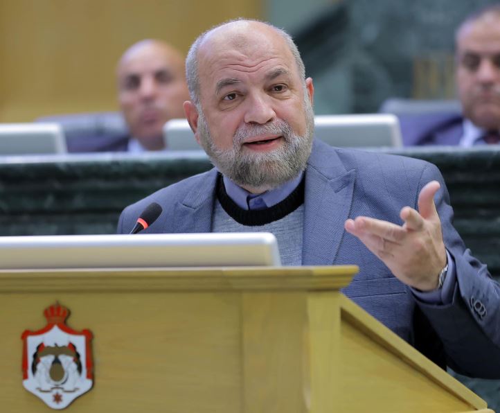 أبو الرب: أعطوا الزرقاء ربع عمّان ونصف اربد