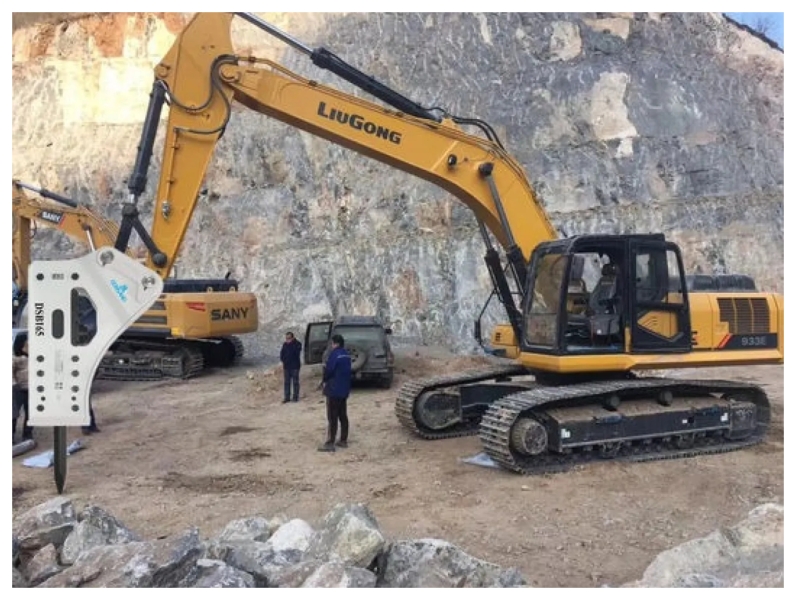 جريمة حرق آلية تثير استياء أهالي زوبيا في إربد