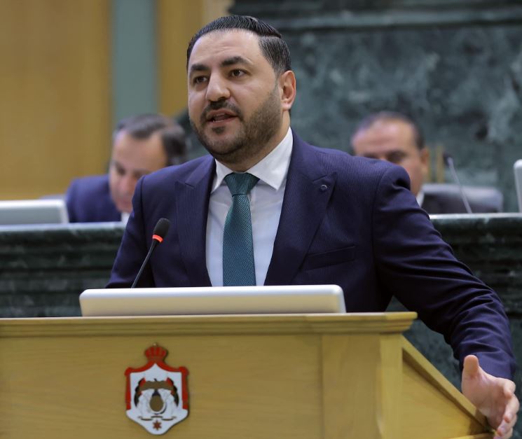 فريحات: رئيس الوزراء يطوع الأرقام كيفما يشاء