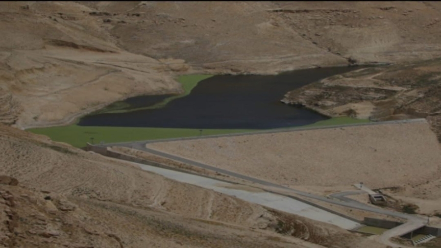 سلطة وادي الأردن: بدء فيضان سد زرقاء ماعين ليرتفع عدد السدود الممتلئة إلى 7