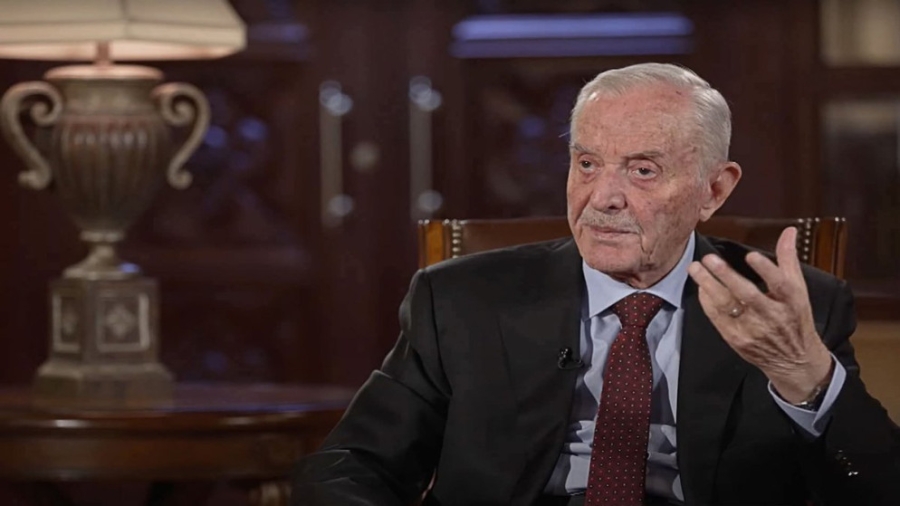 حسّان ينعى عبيدات.. 