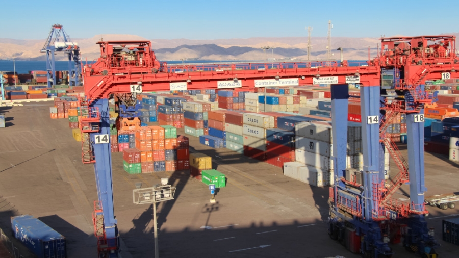  تطوير ميناء العقبة سيسهم في تحسين سلسلة النقل والمناولة