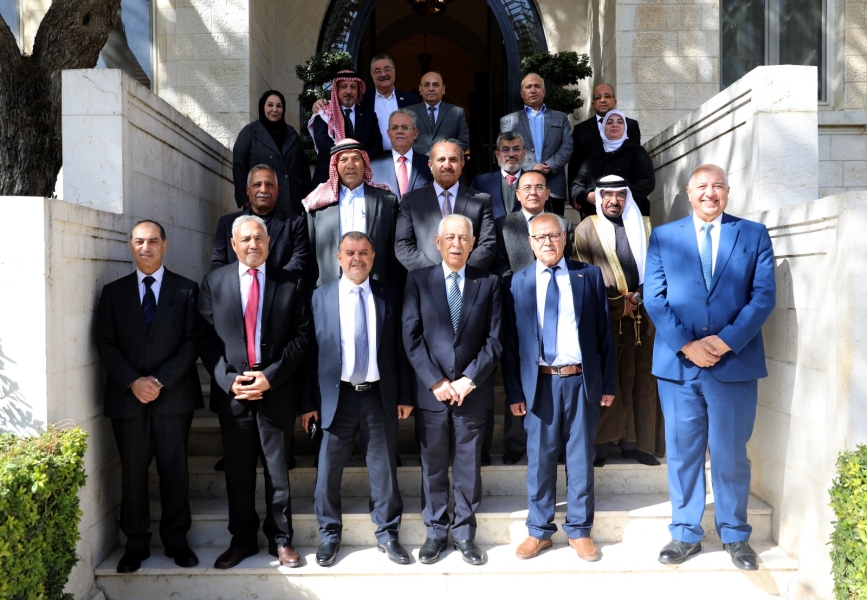 نافع يكتب: إضاءات على زيارة بيت الأردنيين