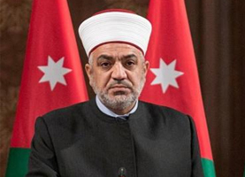 وزير الأوقاف يفتتح مسجد أم رمانه في بيرين