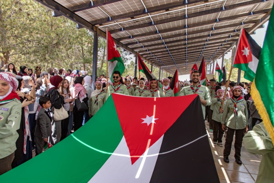 الجامعة الهاشمية تجدد العهد في يوم العلم  في احتفال وطني جسد معاني الانتماء والمسؤولية