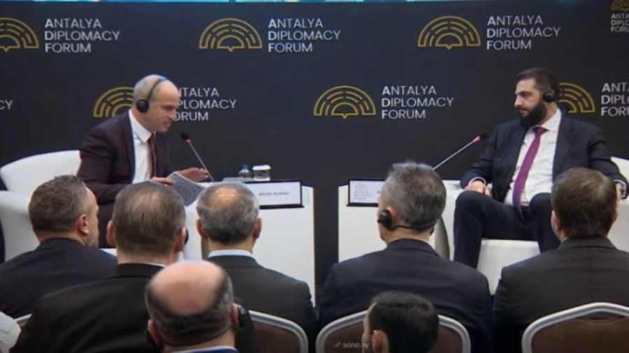 الشرع: اعتراف أي دولة بأحقية إسرائيل بالجولان السوري المحتل باطل