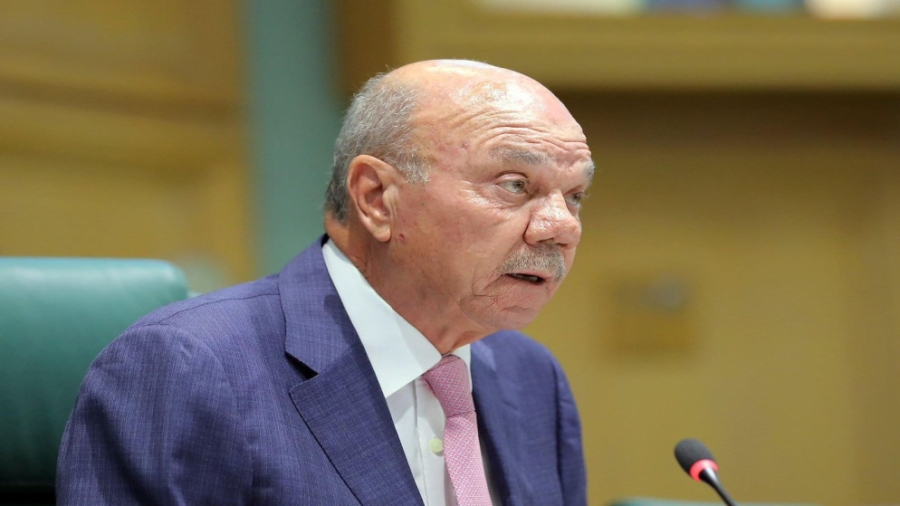 فيصل الفايز يحذر من تنامي 