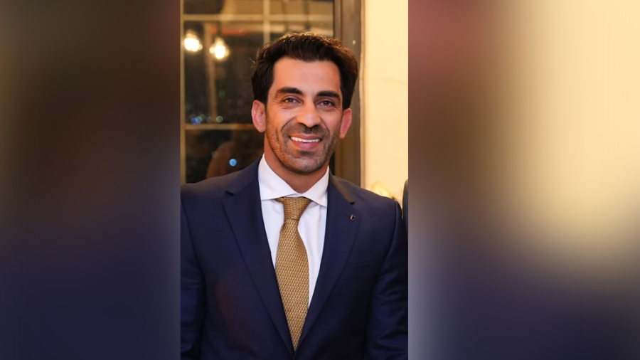 الدكتور معتز غنيمات قائما بأعمال رئيس اختصاص الأمراض الجلدية في وزارة الصحة