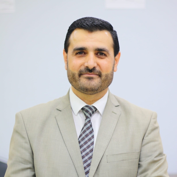 عياصره يكتب: كلمات في محاربة الفساد والتحريض على قطع اليد التي تمتد الى المال العام