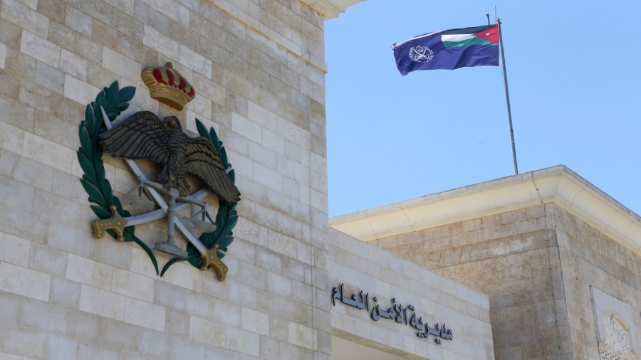 الأمن العام يوضح تفاصيل حادثة الاعتداء على مركبة في القويسمة
