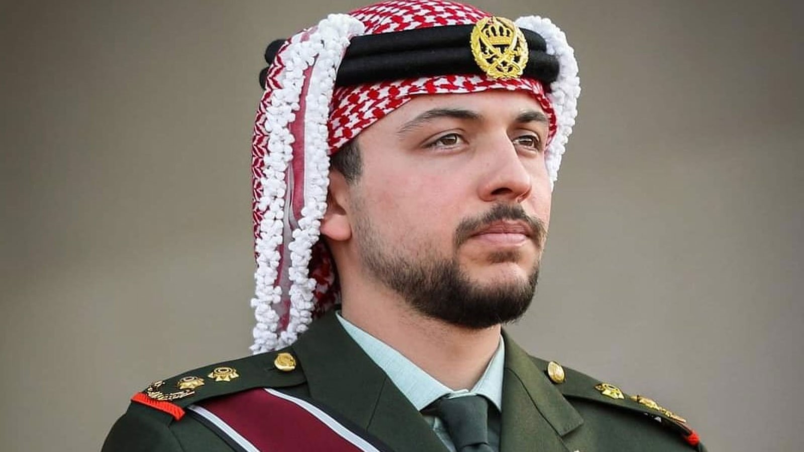 Аль бин аль хусейн. Король Иордании Хусейн. Хусейн ибн Абдалла. Кронпринц Хусейн. Наследный принц Хусейн.