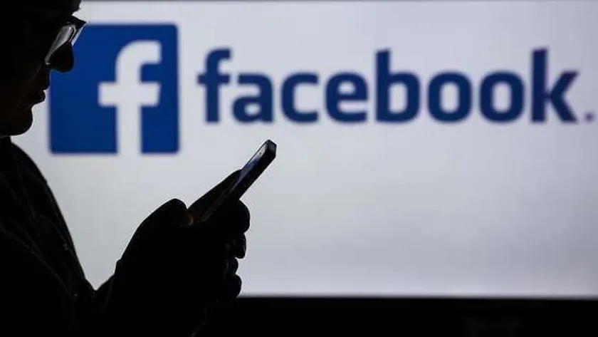ما قصة فقدان "مشاهير فيسبوك" لأعداد كبيرة من متابعيهم؟