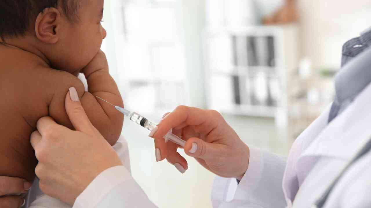 أسئلة على طاولة الخصاونة حول تطعيم الأطفال بلقاح MR