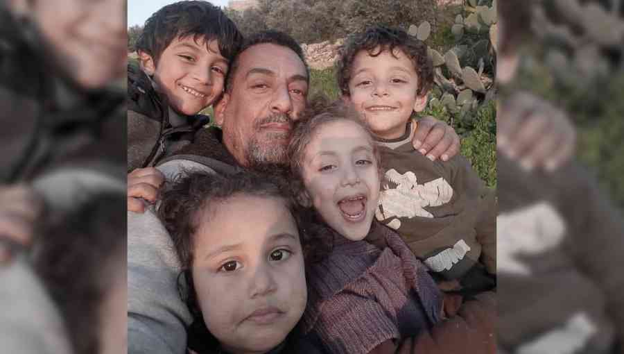 انتظرت 15 عاما لترزق بأطفالها.. قصة عائلة أبو يامن مع حادث إربد