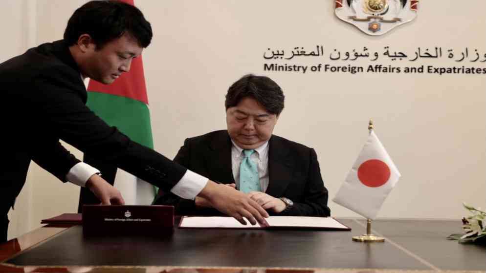 اليابان تتعهد باستمرار دعم الأردن مالياً واقتصادياً