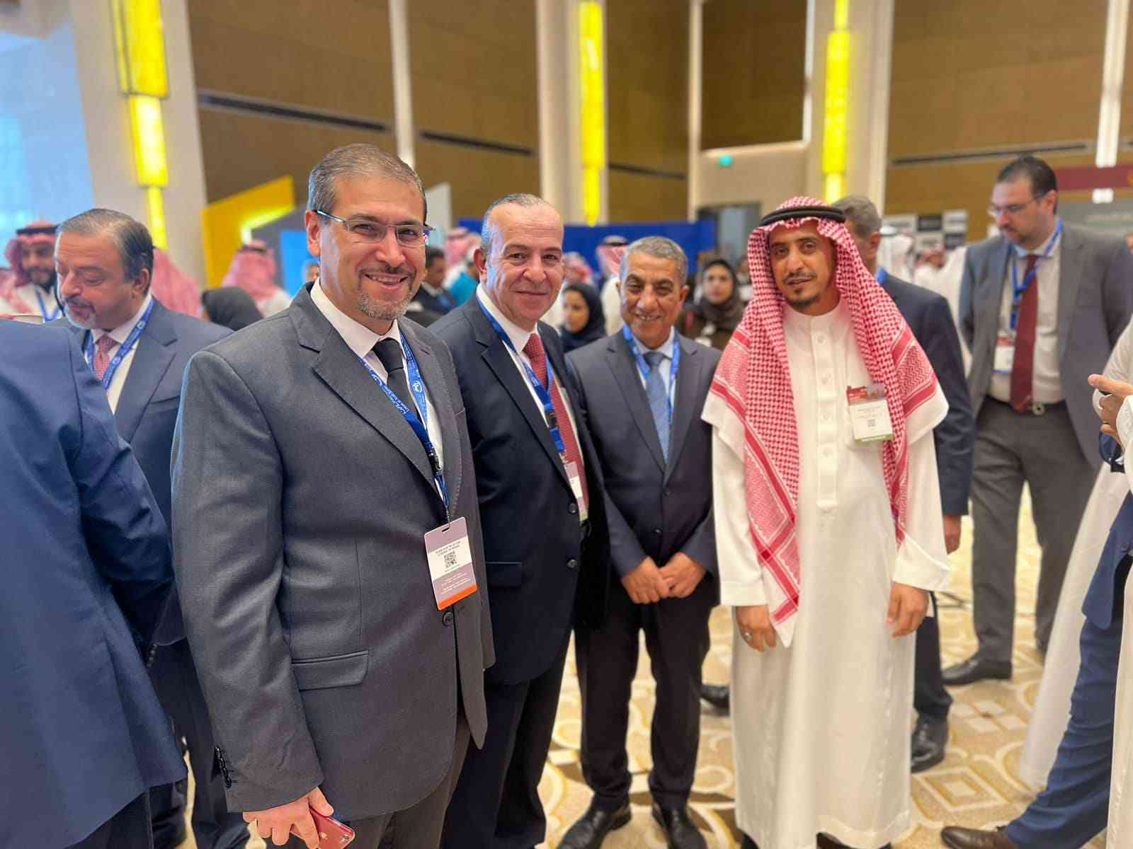 فراس سلطان يشارك بمؤتمر اتحاد المصارف العربية في الرياض