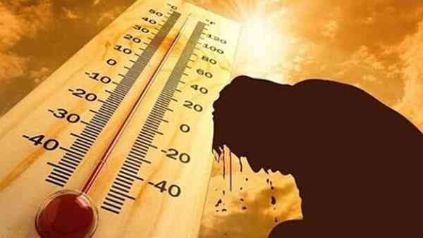 الحرارة في مطار عمّان المدني 37 درجة
