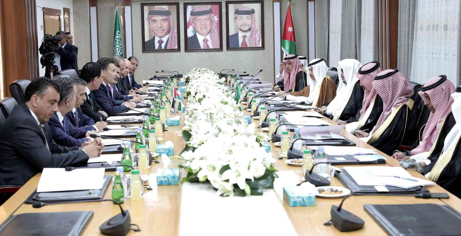 الصفدي وآل الشيخ: علاقات الأردن والسعودية تسير بتعاون وثيق - صور