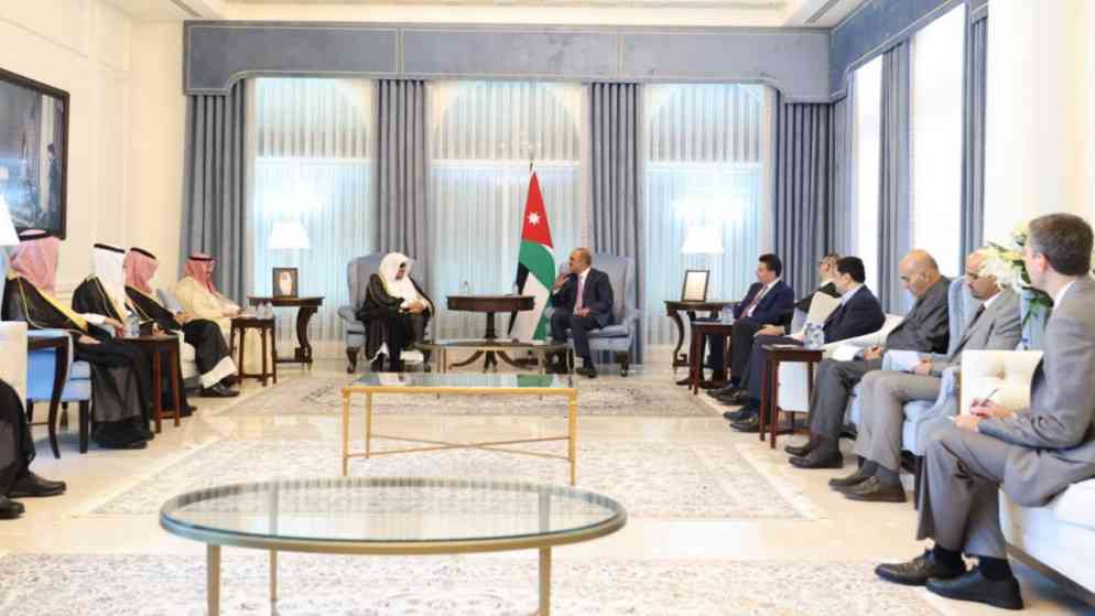 الخصاونة وآل الشيخ يؤكدان عُمق العلاقات بين الأردن والسعودية