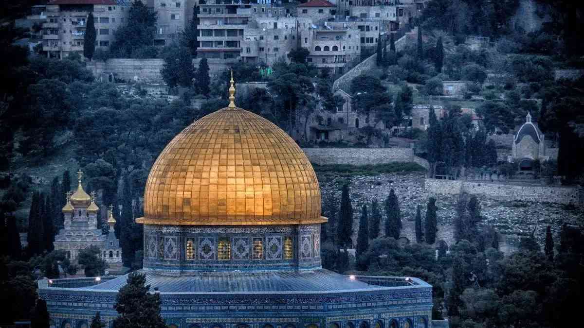 أوقاف القدس: الاحتلال يحاول السيطرة على الأقصى تدريجيا