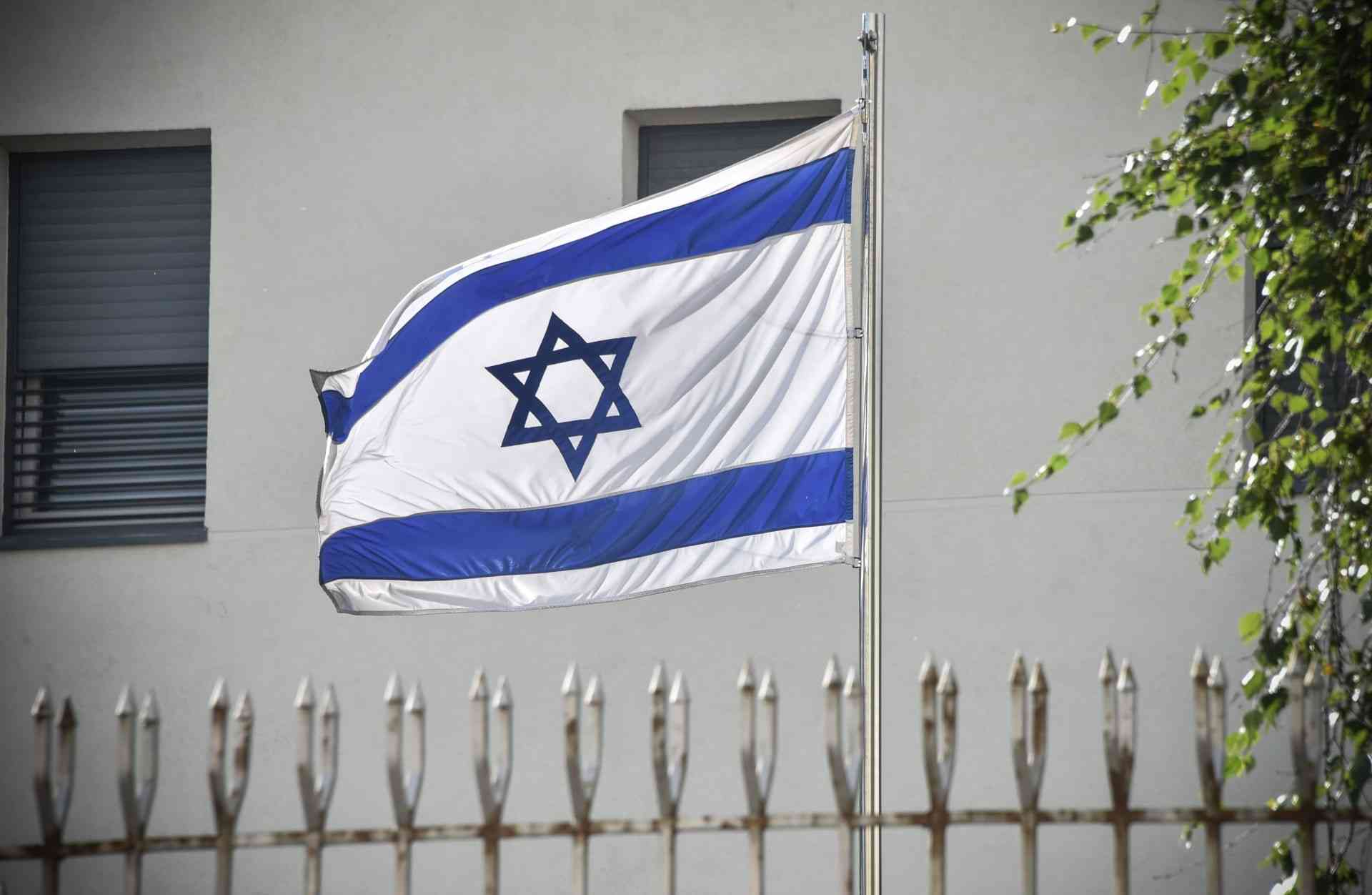 أمر بإخلاء طاقم السفارة الإسرائيلية في الأردن