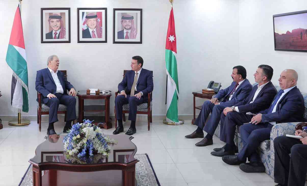 اتفاق أردني فلسطيني على مساندة برلمانية عربية للشعب الفلسطيني