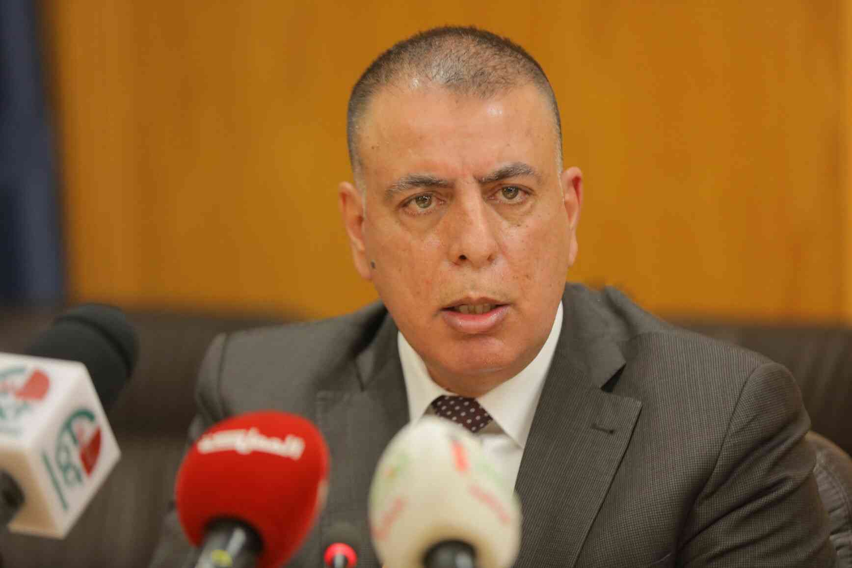 وزير الداخلية يلتقي قيادات الإخوان المسلمين
