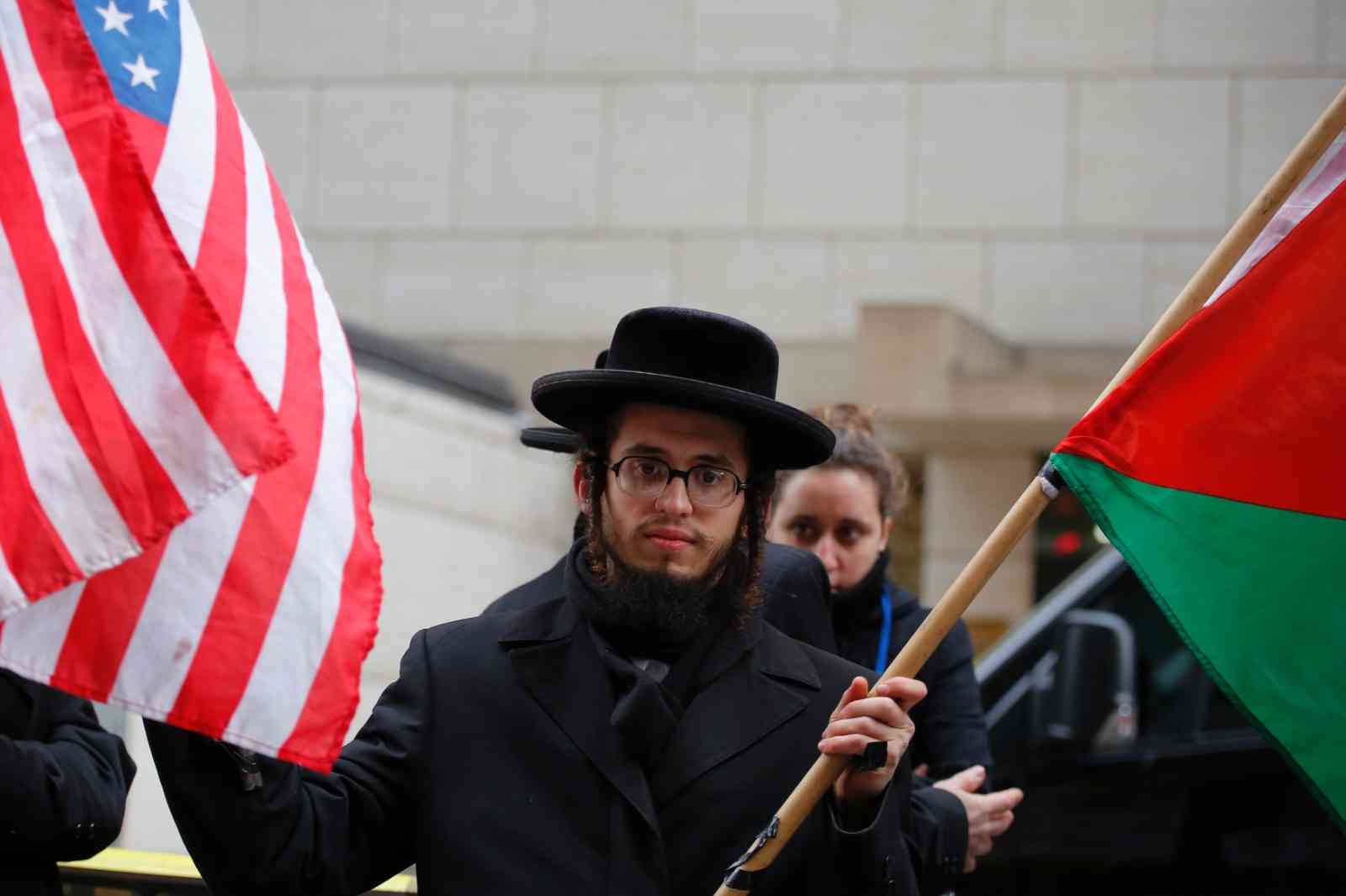 يهود يتظاهرون ضد الصهيونية.. بماذا طالبوا؟