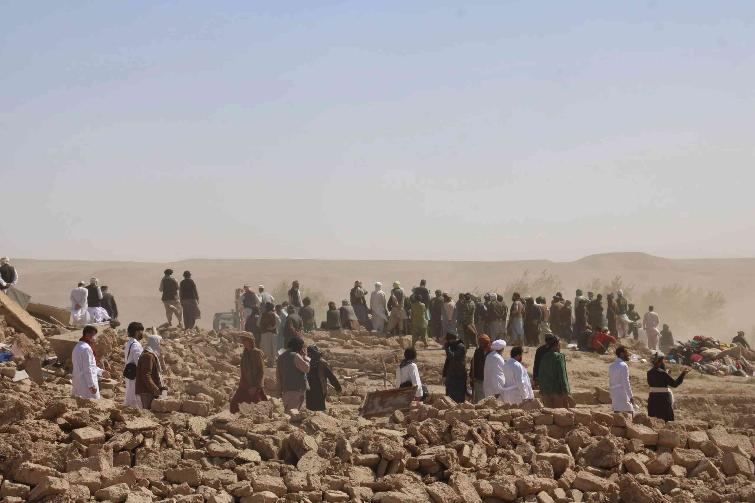 زلزال شديد يضرب أفغانستان