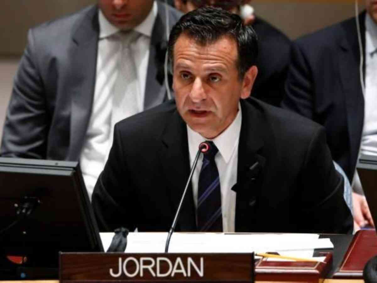 الأردن يطالب بتقديم المسؤولين عن مجزرة “المعمداني” للعدالة