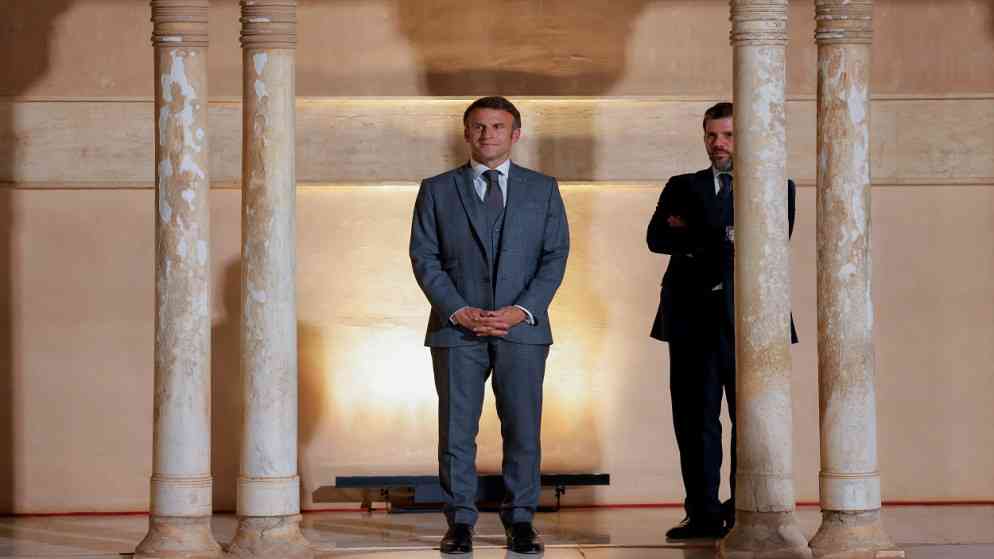 الرئيس الفرنسي يصل إلى إسرائيل